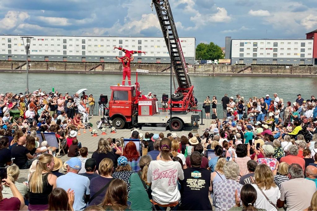Straßentheater mit der Feuerwehr - FeuerWer?