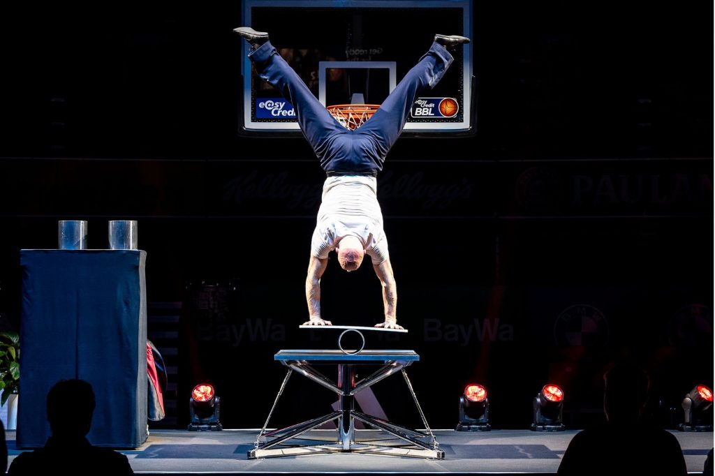 Artistischer Showact für Events.