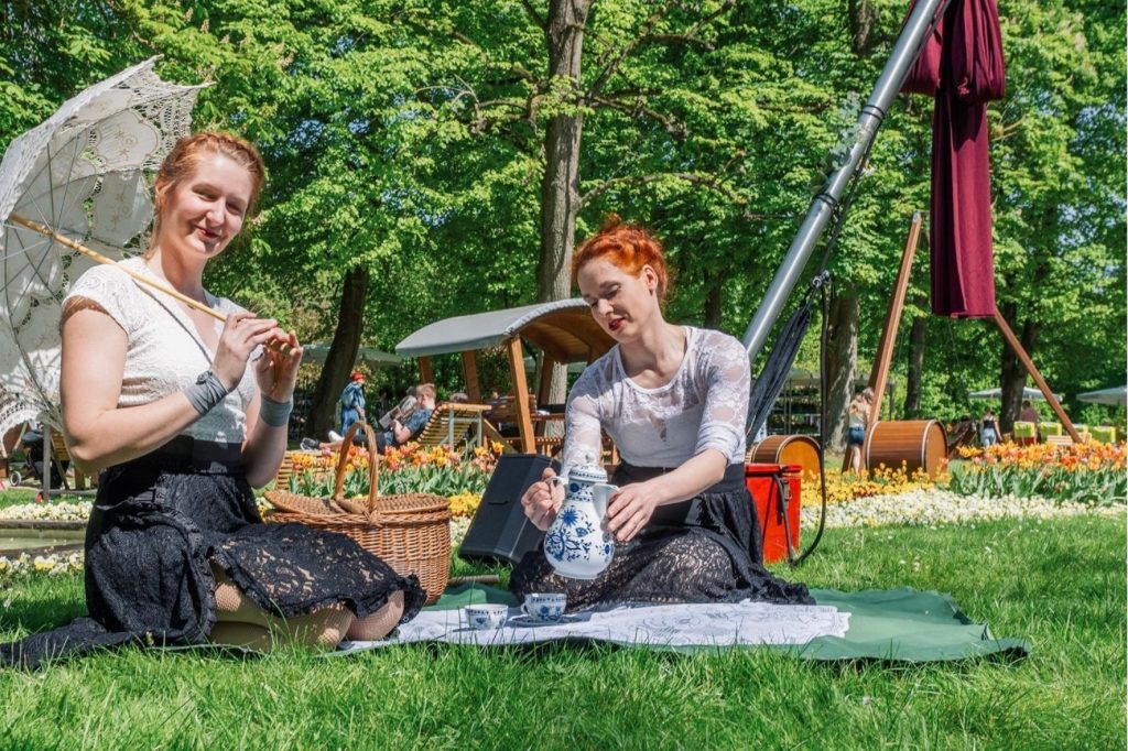 Anna-Ida-als-einzigartiges-Luftartistikduo.jpg